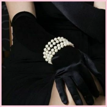 Kesztyűk, harisnyák