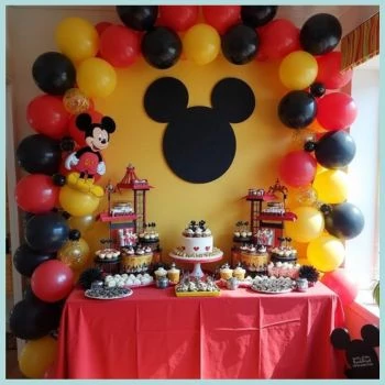 Minnie, Mickey party