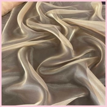 Organza- és szatén tekercsek