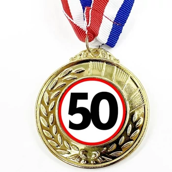 Vicces Érem - 50 karikás