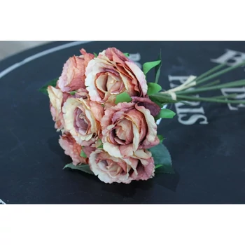 Narancsssárga művirág csokor - 7 rózsából, 30 cm