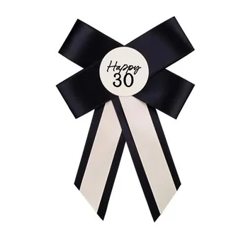 Masnis kitűző - Happy 30, fekete-fehér 11x17cm