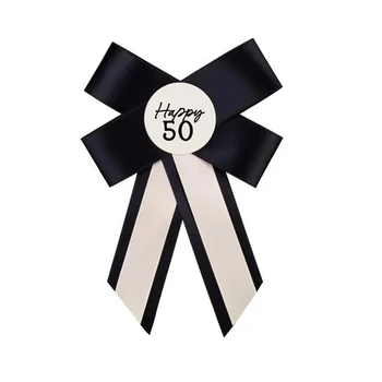 Masnis kitűző - Happy 50, fekete-fehér