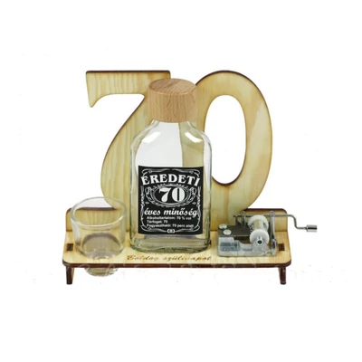 70. Születésnapra pálinkás zenélő szett 0,1l verkli