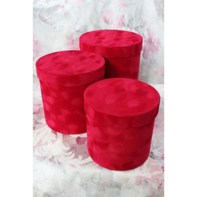 Vörös bársony díszdoboz