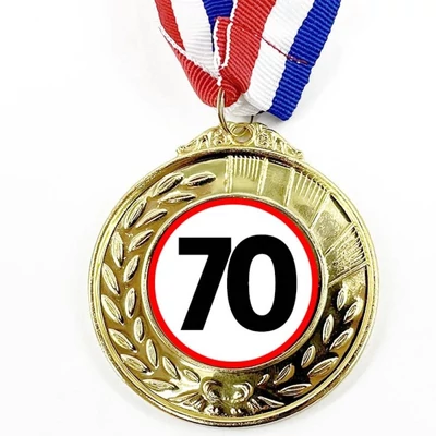 Vicces Érem - 70 karikás