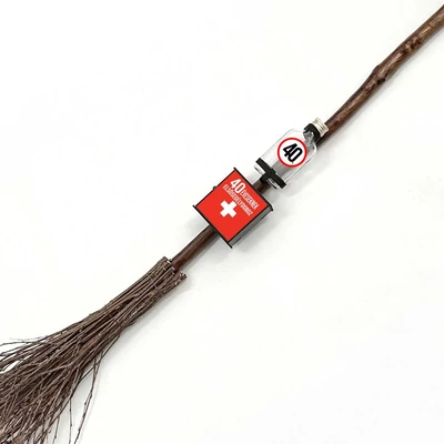 Vicces Boszorkány Seprű - 40 karikás