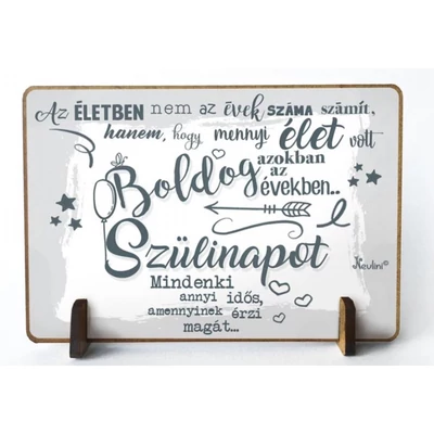 Kis fa tábla -Az életbe nem az évek számitanak